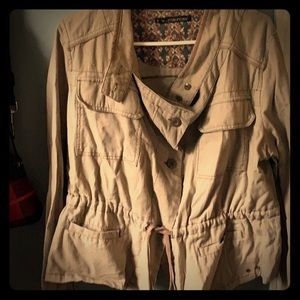 Lightweight casual jacket